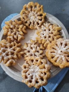 Gilly's Bakery and Cafe